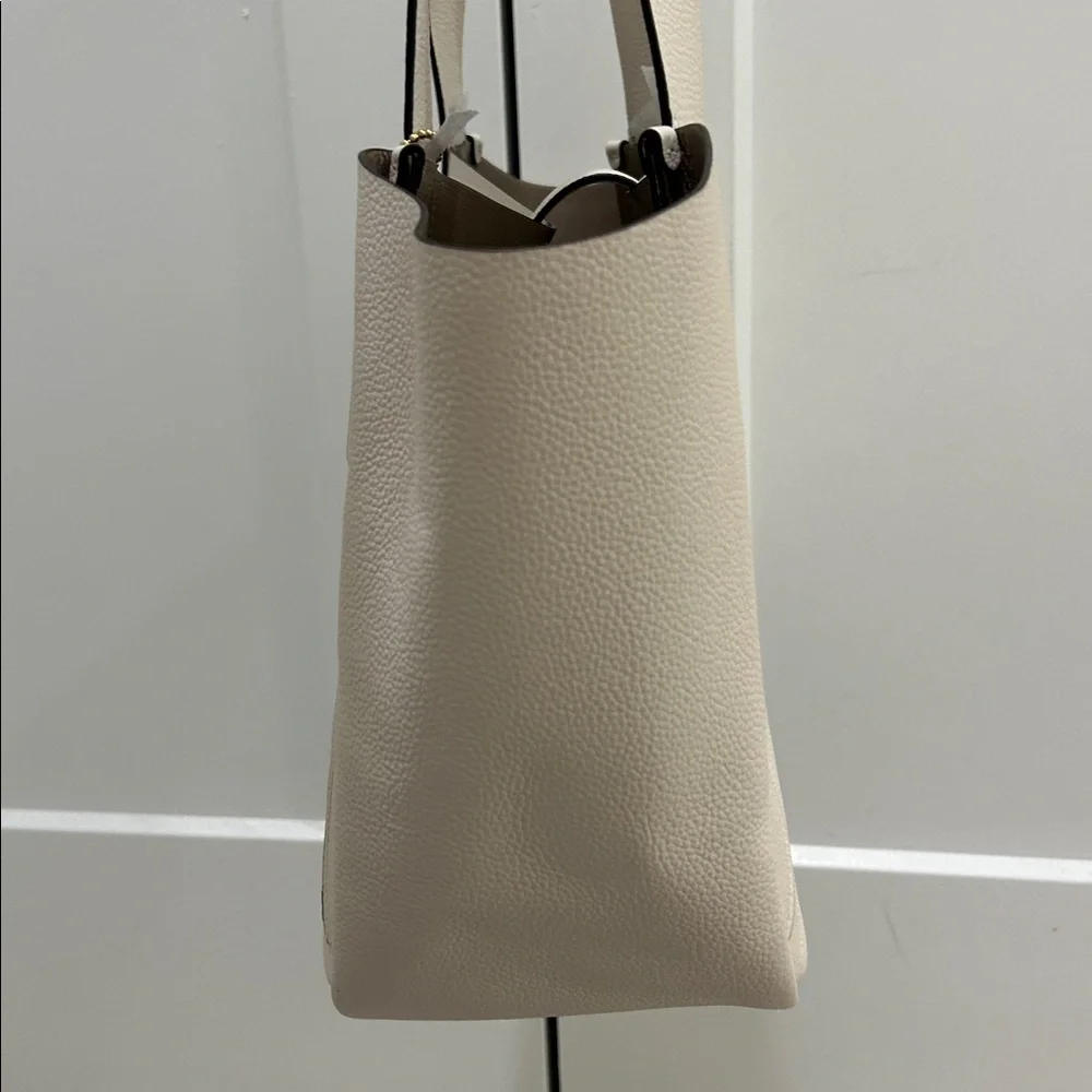 Coach (NWT) Hadley Turnlock Tote Bag - Picture 8 of 17